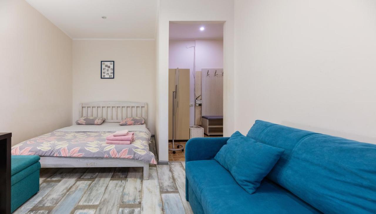 Appartement На Палаце Спорта à Kiev Extérieur photo